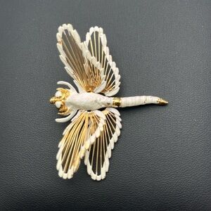 Vintage signed Monet white enamel gold tone dragonfly dragon fly pin brooch
